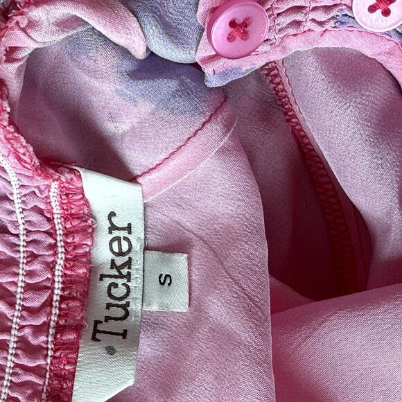 Tucker NYC Blouse Silk Pink Floral Top Size Small - Picture 10 of 11